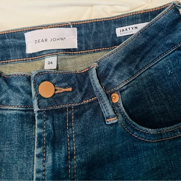 Dear John Jaxtyn Bootcut, Mi-rise Jeans | Size 24 - Picture 3 of 6